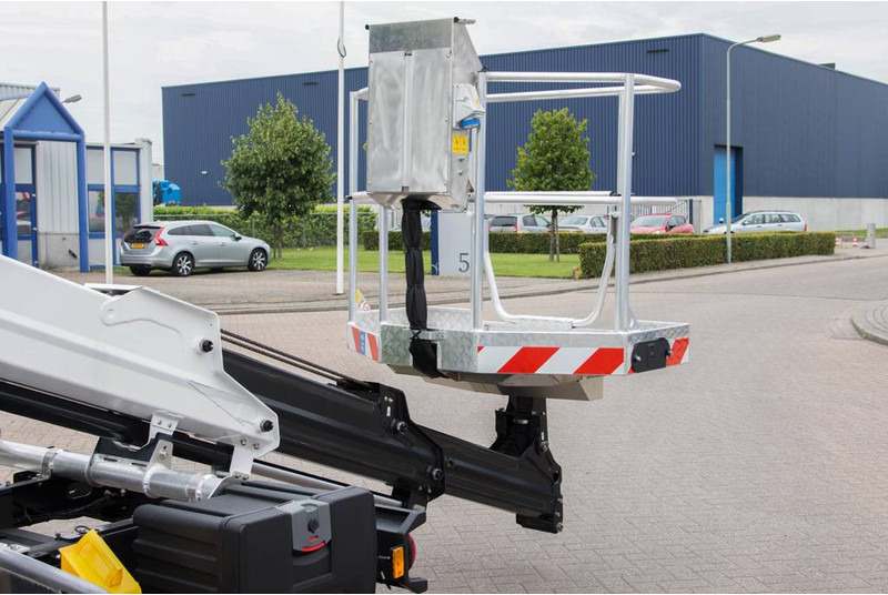 Piattaforma autocarrata Palfinger P 200 T X E: foto 13