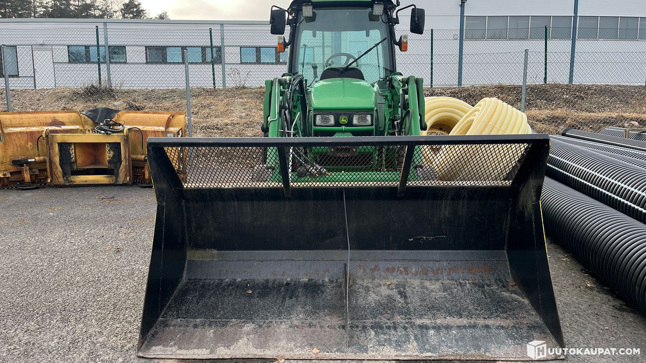 John Deere 4520 tractor, 2009, Porvoo - Trattore: foto 3 John Deere 4520 tractor, 2009, Porvoo - Trattore: foto 3