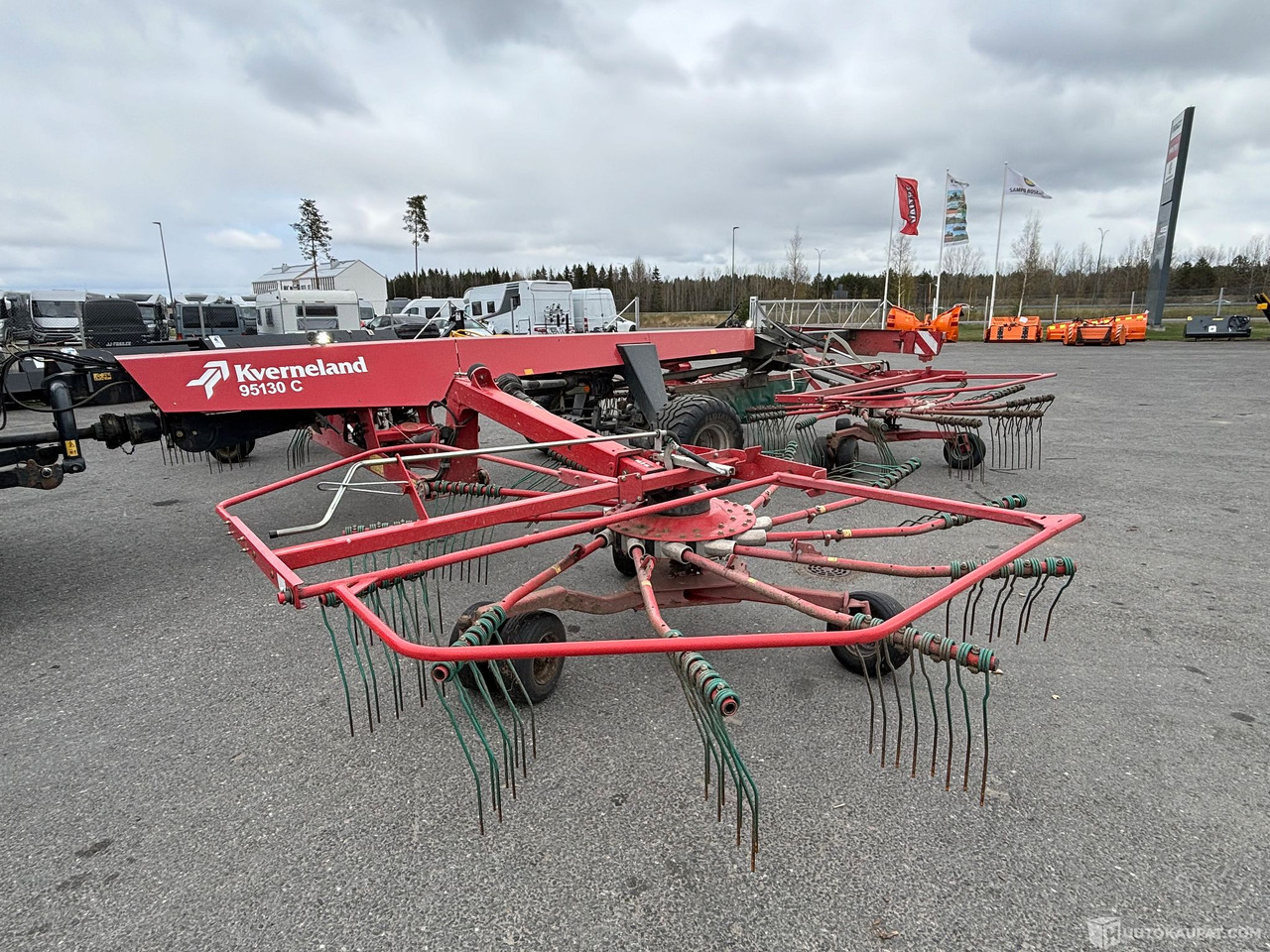 Karhotin Kverneland 95130C, 2016 ENITEN TARJOAVALLE!, Kempele - Macchina agricola: foto 1 Karhotin Kverneland 95130C, 2016 ENITEN TARJOAVALLE!, Kempele - Macchina agricola: foto 1