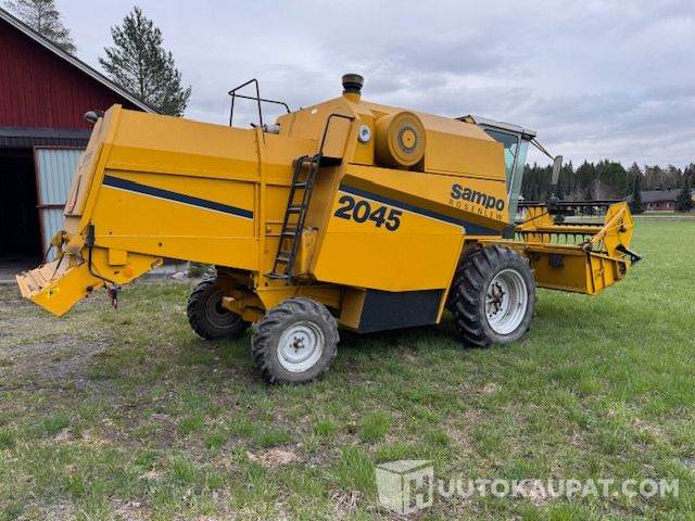 Sampo-Rosenlew 2045, 1991 Leikkuupuimuri, Jokioinen - Macchina agricola: foto 4 Sampo-Rosenlew 2045, 1991 Leikkuupuimuri, Jokioinen - Macchina agricola: foto 4