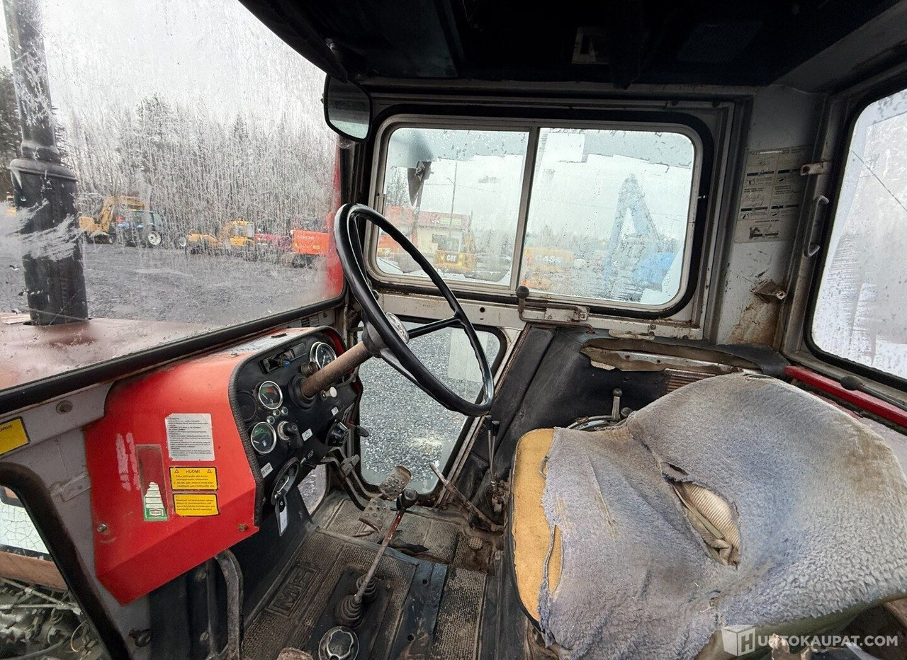 Trattore Massey Ferguson 575 MP, 1980, 3.9 l, Diesel Traktori, Virrat: foto 8