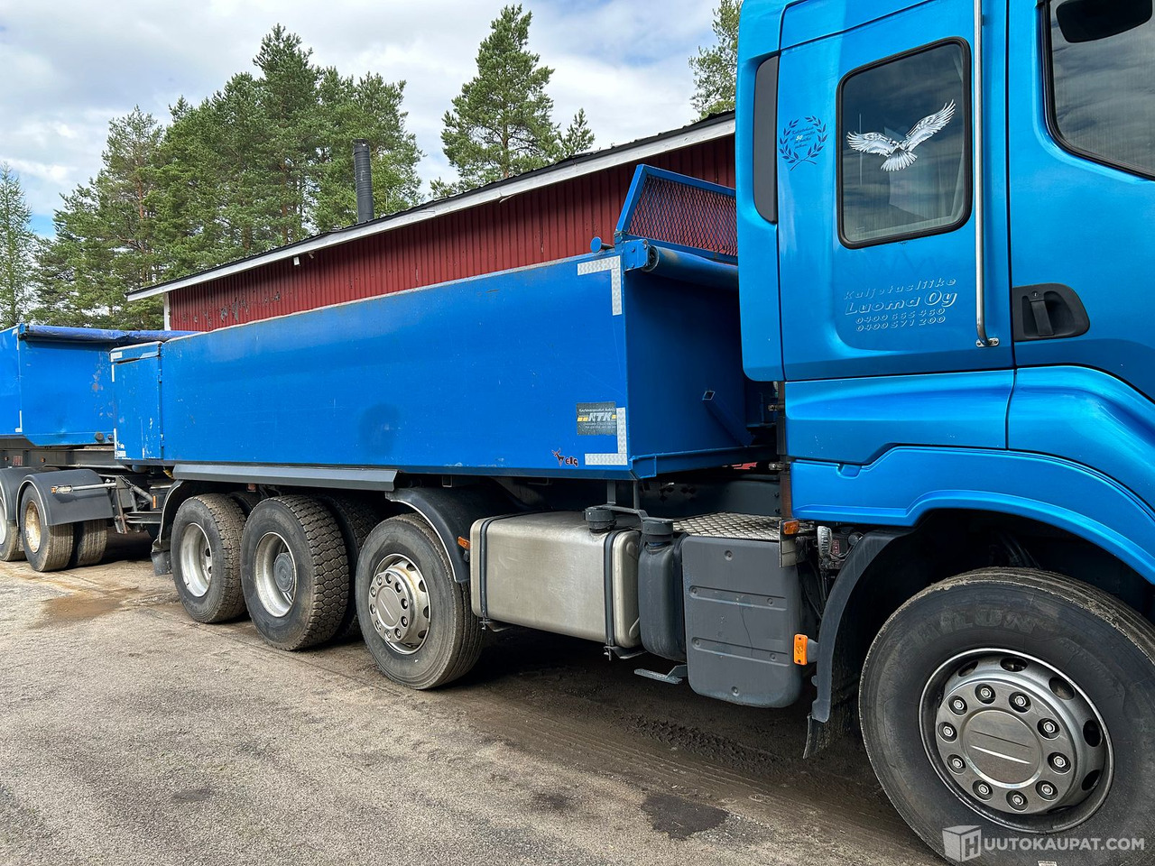 Sisu R500E 13M & Jyki 4-akselinen kasettiyhdistelmä, 2008, Kauhava - Autocarro ribaltabile: foto 2 Sisu R500E 13M & Jyki 4-akselinen kasettiyhdistelmä, 2008, Kauhava - Autocarro ribaltabile: foto 2