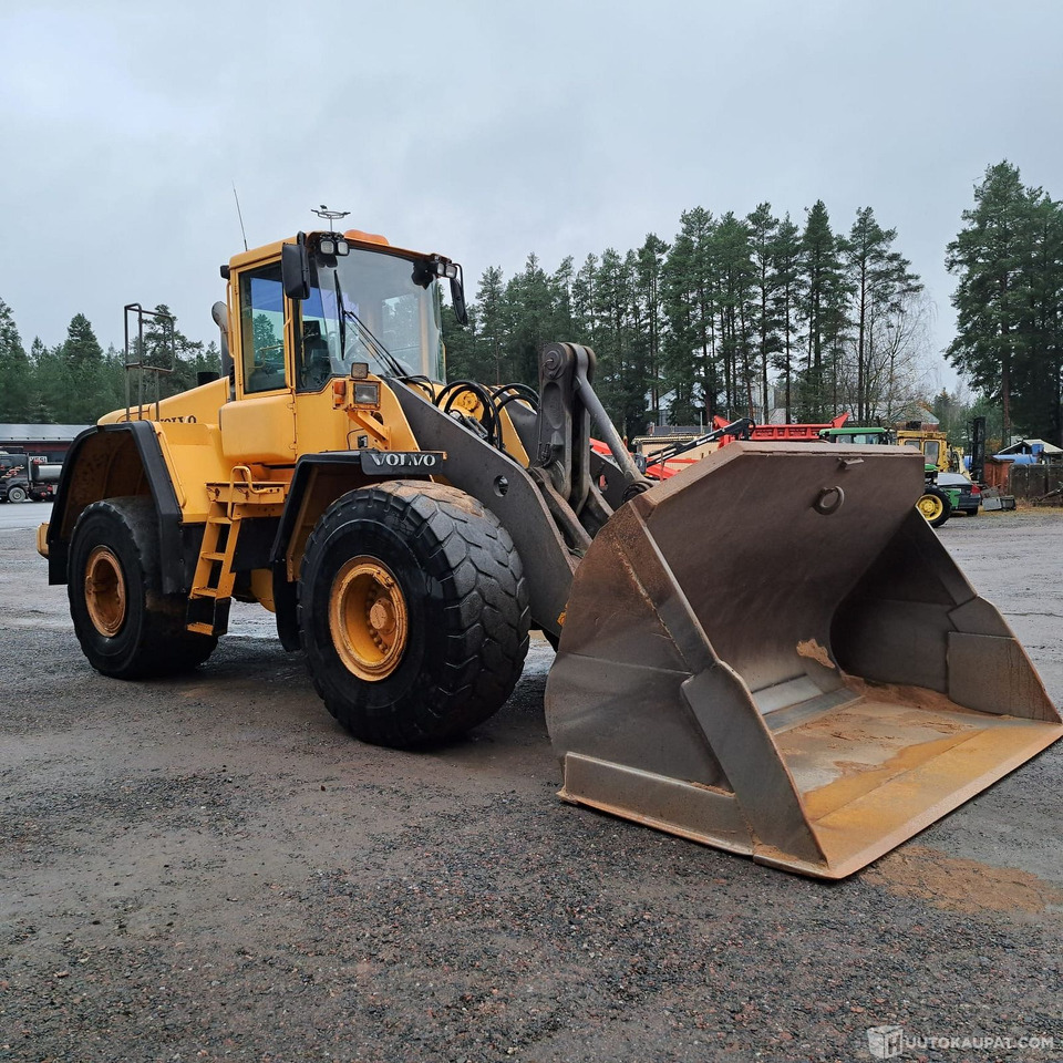 Volvo L 150 E, 2006 Pyöräkuormaaja, Oripää - Pala gommata: foto 2 Volvo L 150 E, 2006 Pyöräkuormaaja, Oripää - Pala gommata: foto 2