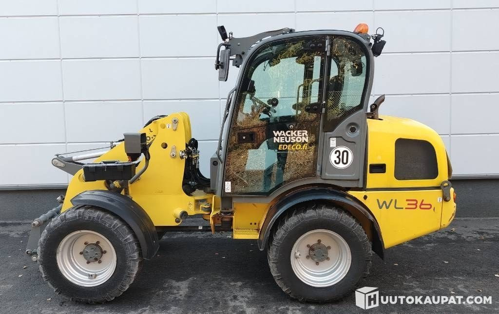 Wacker Neuson WL 36, 2014, 2 890 h Pyöräkuormaaja, Vantaa - Pala gommata: foto 1 Wacker Neuson WL 36, 2014, 2 890 h Pyöräkuormaaja, Vantaa - Pala gommata: foto 1