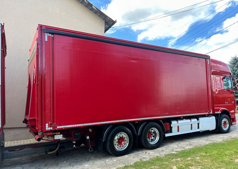 DAF XF 510 NAPOJÓWKA z Niemiec Retarder TOP ALUFELGI / FULL OPCJA / super space 106.510 106.460 480 530 najlepszy motor 6x2 26.510 26.460 - Camion centinato: foto 5 DAF XF 510 NAPOJÓWKA z Niemiec Retarder TOP ALUFELGI / FULL OPCJA / super space 106.510 106.460 480 530 najlepszy motor 6x2 26.510 26.460 - Camion centinato: foto 5