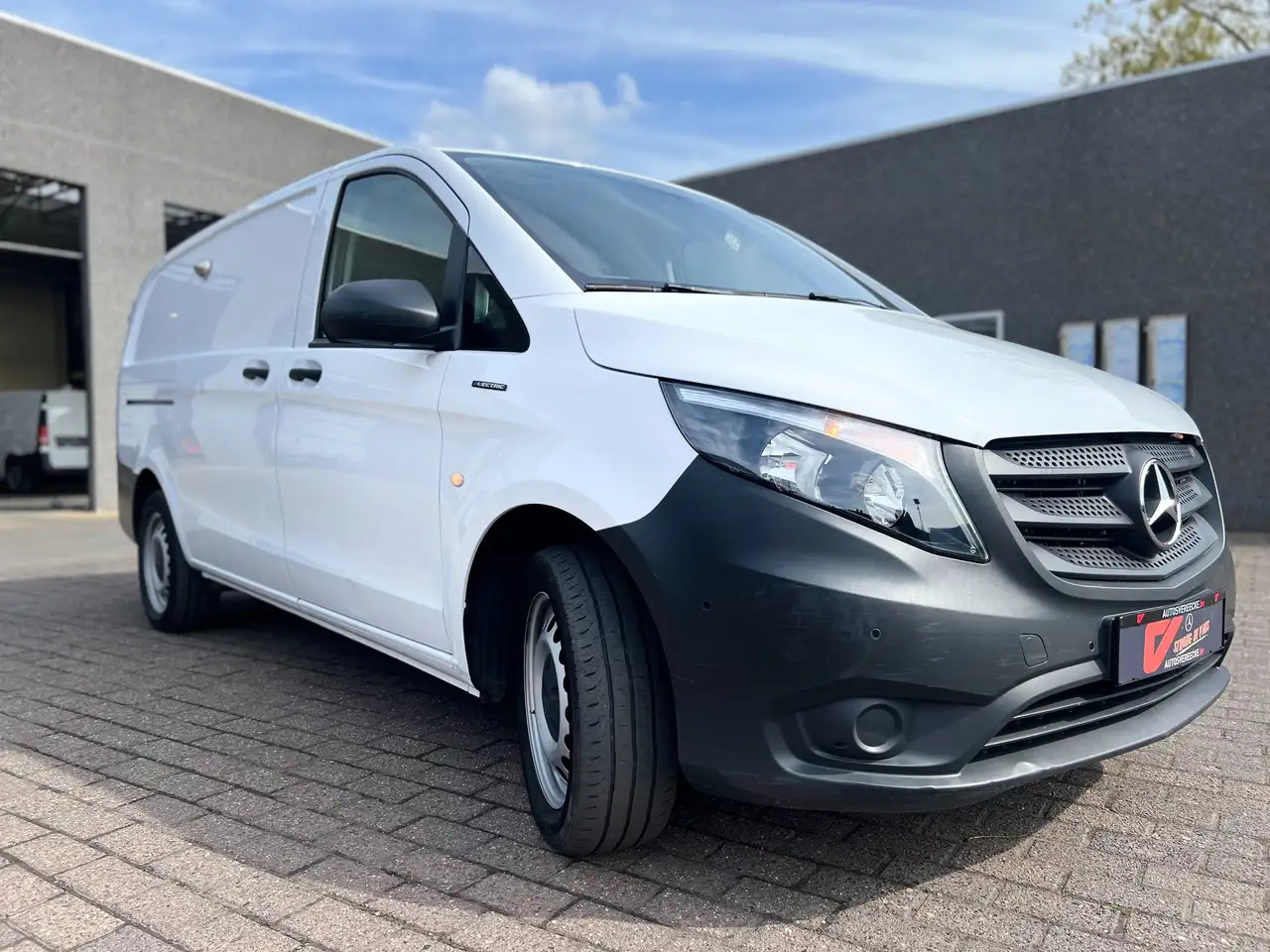 Mercedes-Benz Vito eVito 41kWh A2 (11.750€ex) PTS | Carplay | Came - Furgone chiuso: foto 2 Mercedes-Benz Vito eVito 41kWh A2 (11.750€ex) PTS | Carplay | Came - Furgone chiuso: foto 2