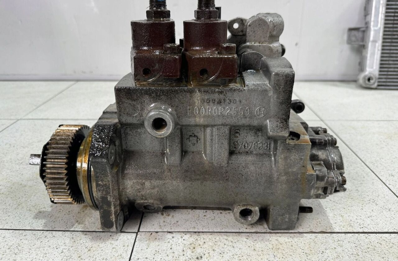 Mercedes-Benz Actros MP 4 A4700900850 truck - Pompa di alimentazione per Camion: foto 2 Mercedes-Benz Actros MP 4 A4700900850 truck - Pompa di alimentazione per Camion: foto 2