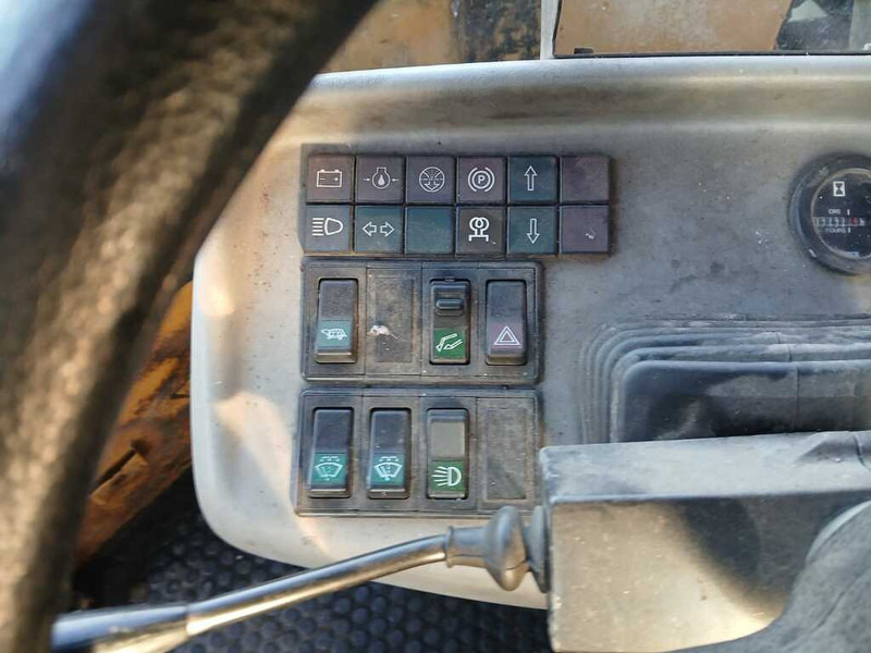 Pala gommata Schaeff ZL 80: foto 17 Pala gommata Schaeff ZL 80: foto 17