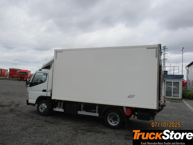 FUSO Canter 7C18 - Furgone frigo: foto 4 FUSO Canter 7C18 - Furgone frigo: foto 4
