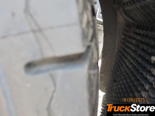 Mercedes-Benz Actros 1845 LS - Trattore stradale: foto 5 Mercedes-Benz Actros 1845 LS - Trattore stradale: foto 5