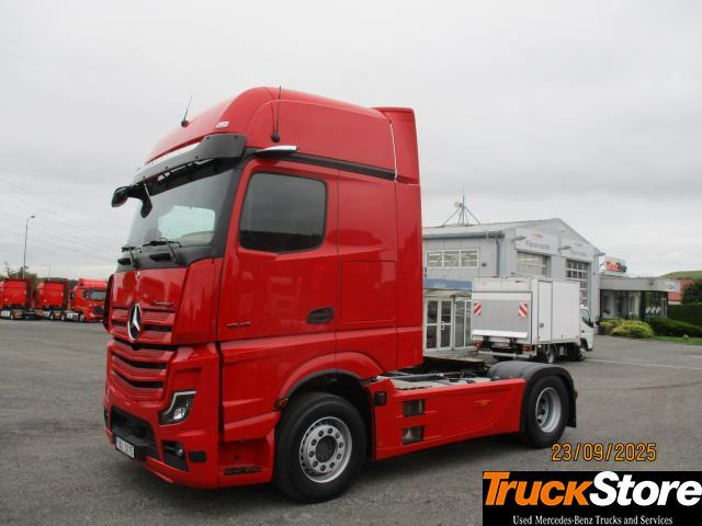 Mercedes-Benz Actros 1848 LS - Trattore stradale: foto 1 Mercedes-Benz Actros 1848 LS - Trattore stradale: foto 1