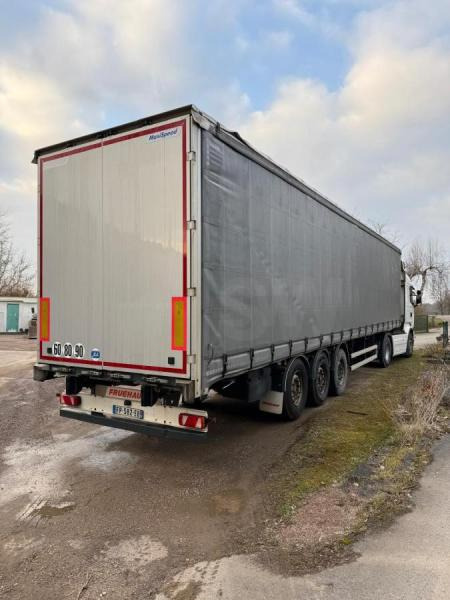 Fruehauf - Semirimorchio centinato: foto 4 Fruehauf - Semirimorchio centinato: foto 4