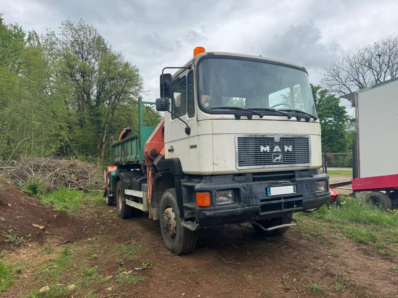 MAN 19.272 - Autocarro ribaltabile, Camion con gru: foto 1 MAN 19.272 - Autocarro ribaltabile, Camion con gru: foto 1