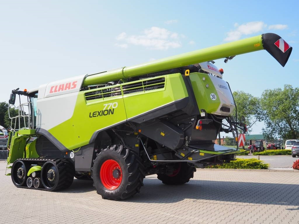 Claas Lexion 770TT + V1050 - Mietitrebbia: foto 2 Claas Lexion 770TT + V1050 - Mietitrebbia: foto 2