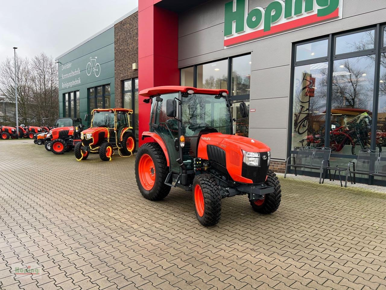 Trattore comunale nuovo Kubota L2-552 DHC: foto 8