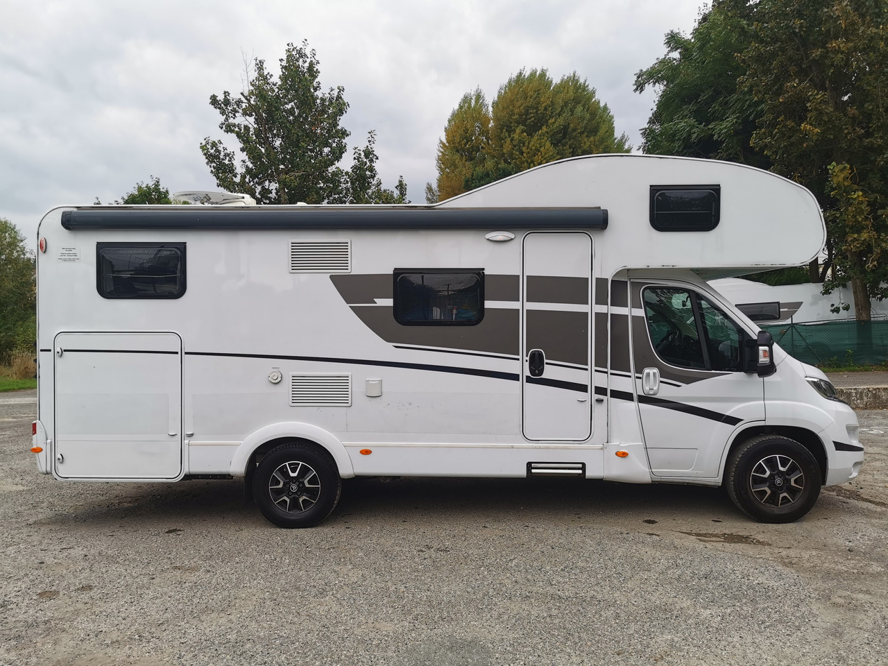SUNLIGHT A 70 - Camper mansardato: foto 2 SUNLIGHT A 70 - Camper mansardato: foto 2