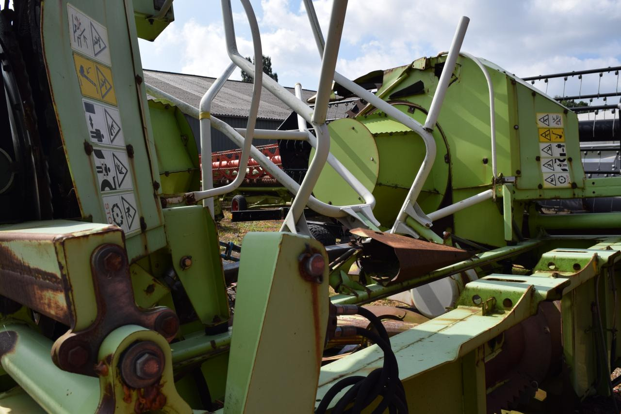 CLAAS RU 600 - Spannocchiatore: foto 3 CLAAS RU 600 - Spannocchiatore: foto 3