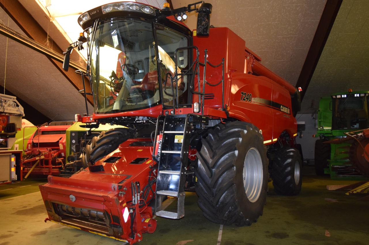 Case-IH 7240 Axial Flow - Mietitrebbia: foto 2 Case-IH 7240 Axial Flow - Mietitrebbia: foto 2
