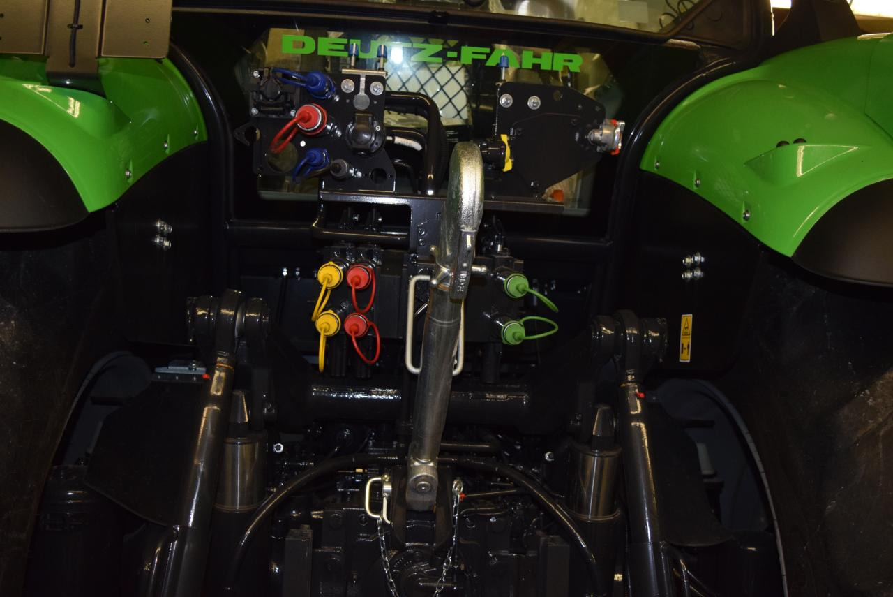 Trattore nuovo Deutz-Fahr Agrotron 6205 G RC SHIFT: foto 7