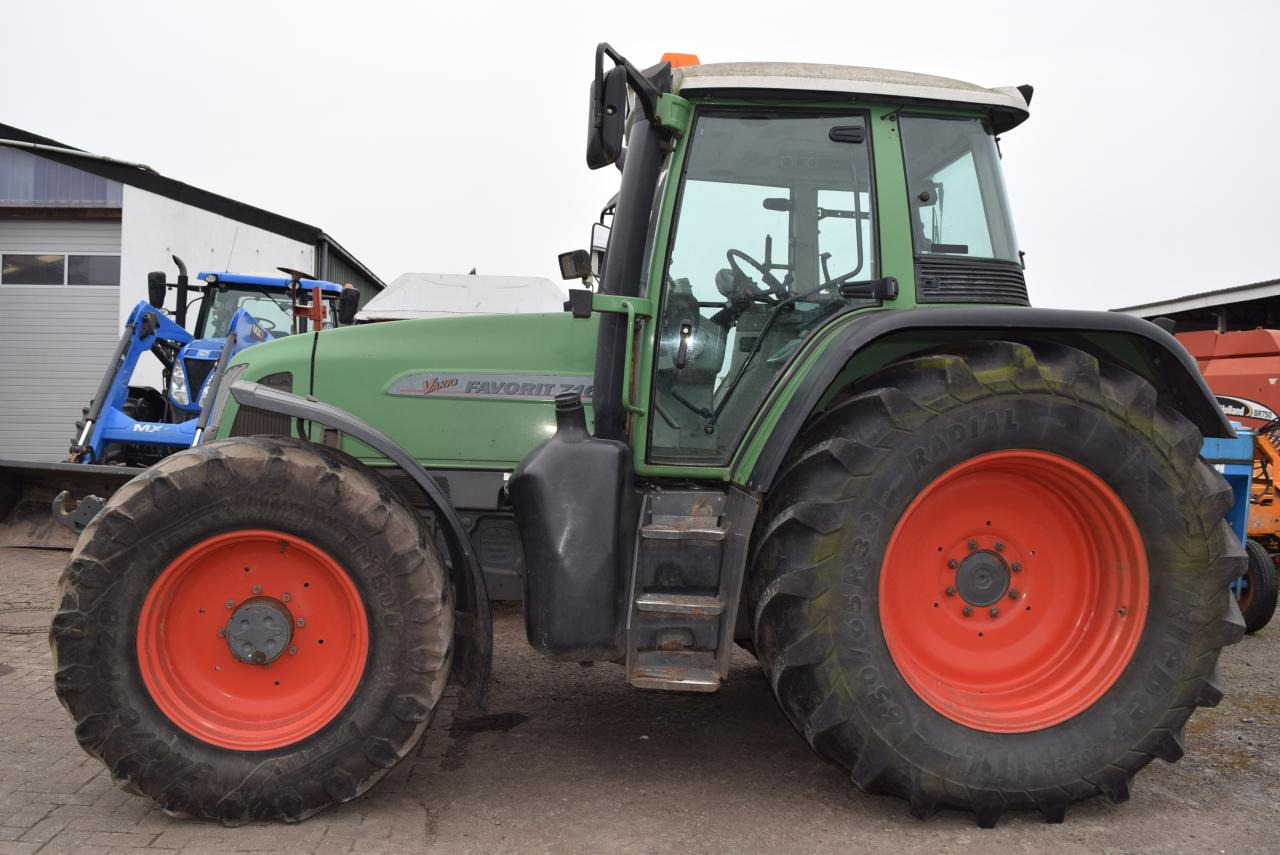 Fendt 716 Vario - Trattore: foto 1 Fendt 716 Vario - Trattore: foto 1
