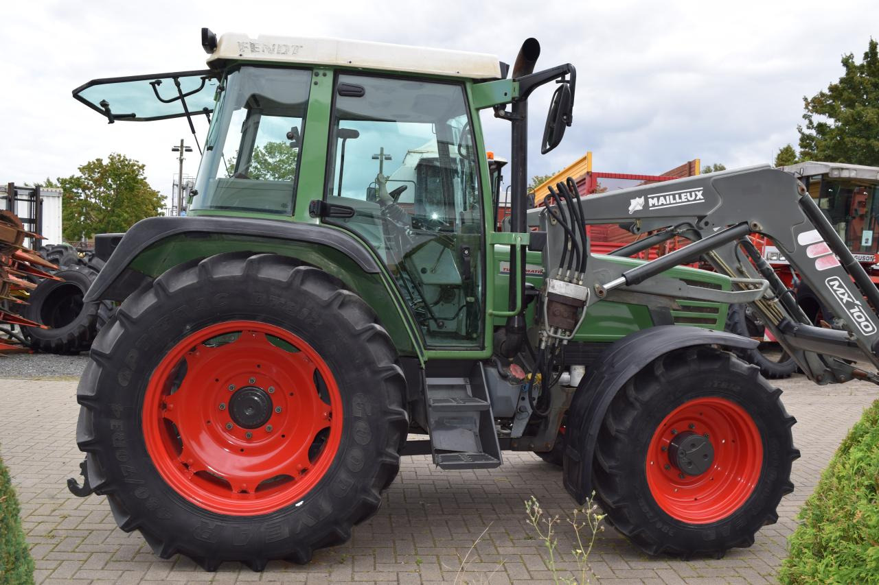 Fendt Farmer 309 C - Trattore: foto 2 Fendt Farmer 309 C - Trattore: foto 2