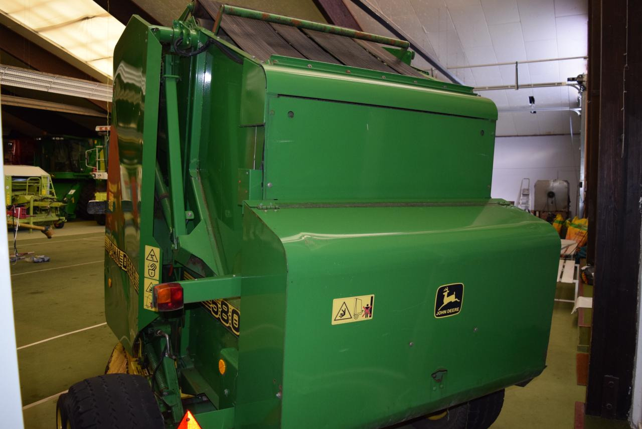 John Deere 580 - Rotopressa: foto 4 John Deere 580 - Rotopressa: foto 4