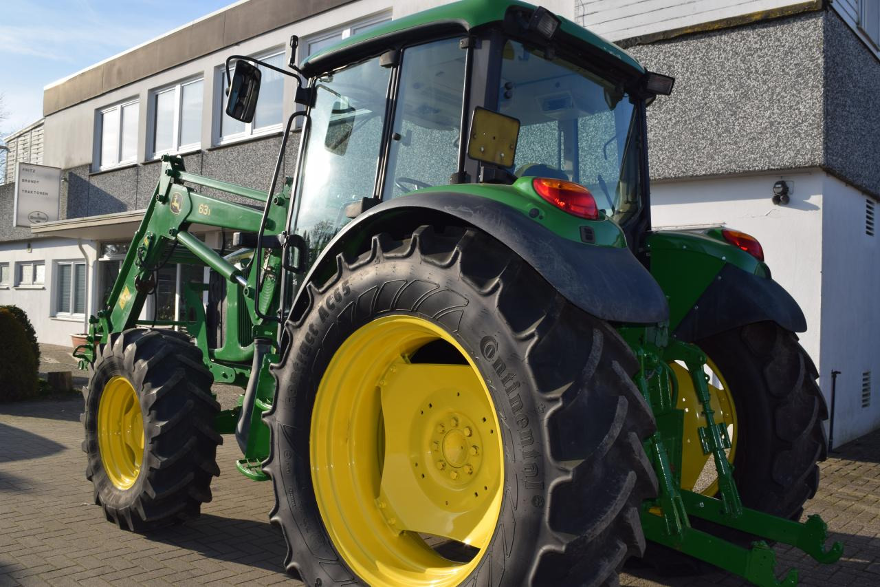 John Deere 6220 - Trattore: foto 5 John Deere 6220 - Trattore: foto 5