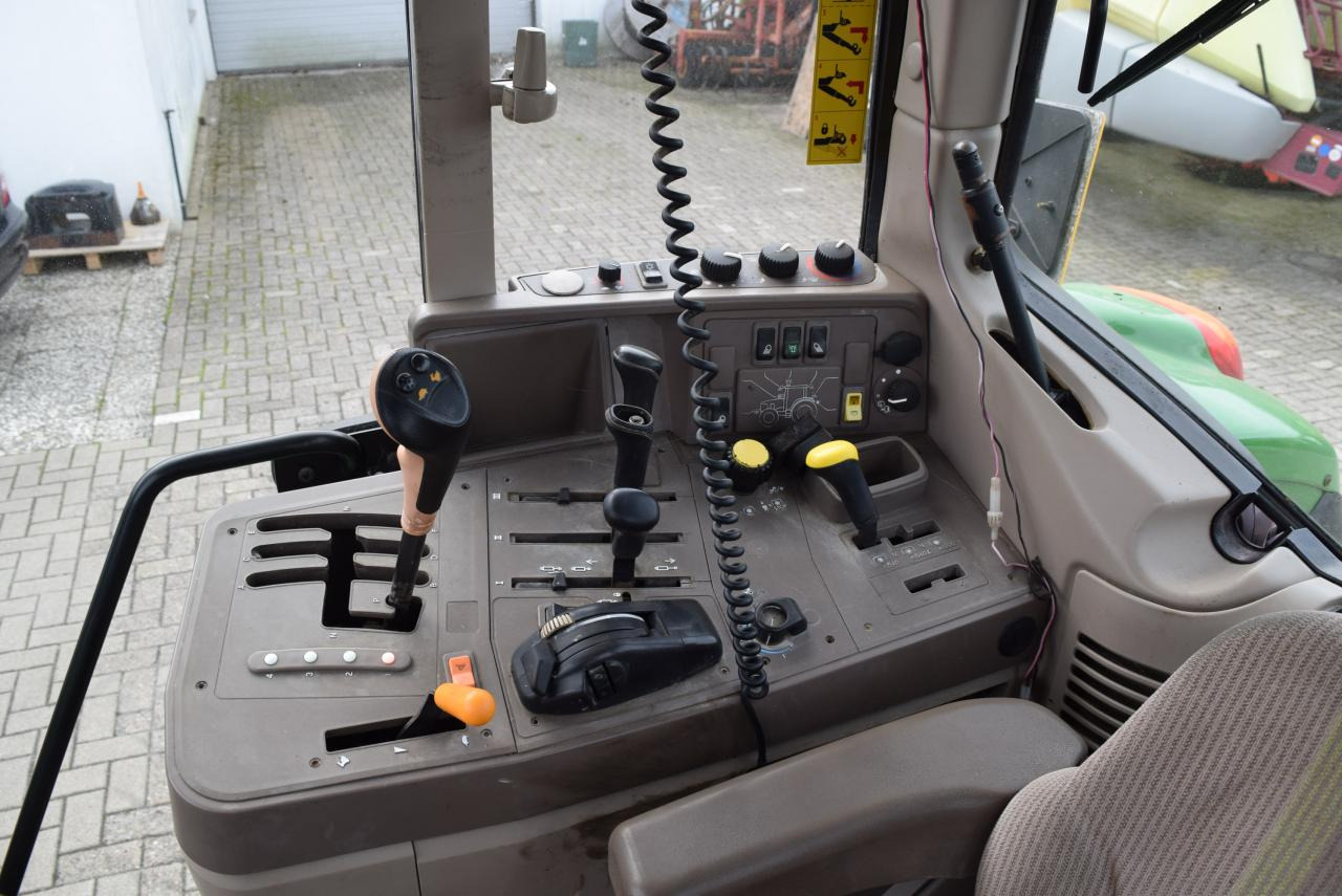 Trattore John Deere 6330: foto 9