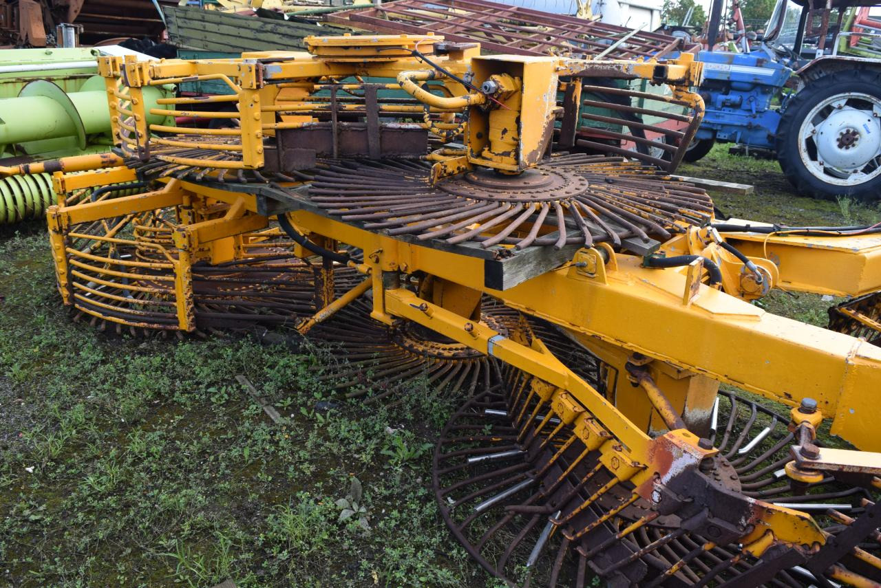 Kleine K6 - Erntevorsatz Rübenroder - Scavabietole: foto 4 Kleine K6 - Erntevorsatz Rübenroder - Scavabietole: foto 4