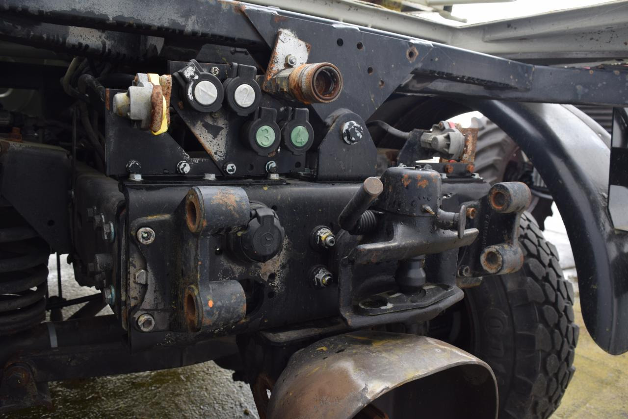 Mercedes-Benz U 90 - Autocarro ribaltabile: foto 4 Mercedes-Benz U 90 - Autocarro ribaltabile: foto 4