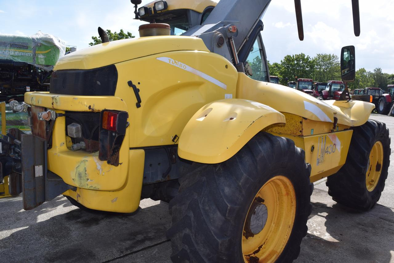 New Holland LM 430 - Sollevatore telescopico: foto 3 New Holland LM 430 - Sollevatore telescopico: foto 3