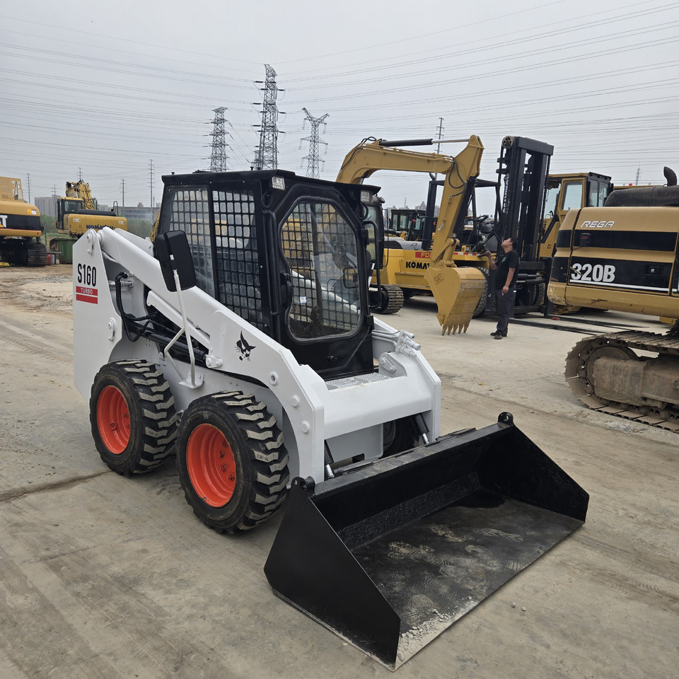 BOBCAT S160 - Minipala: foto 4 BOBCAT S160 - Minipala: foto 4