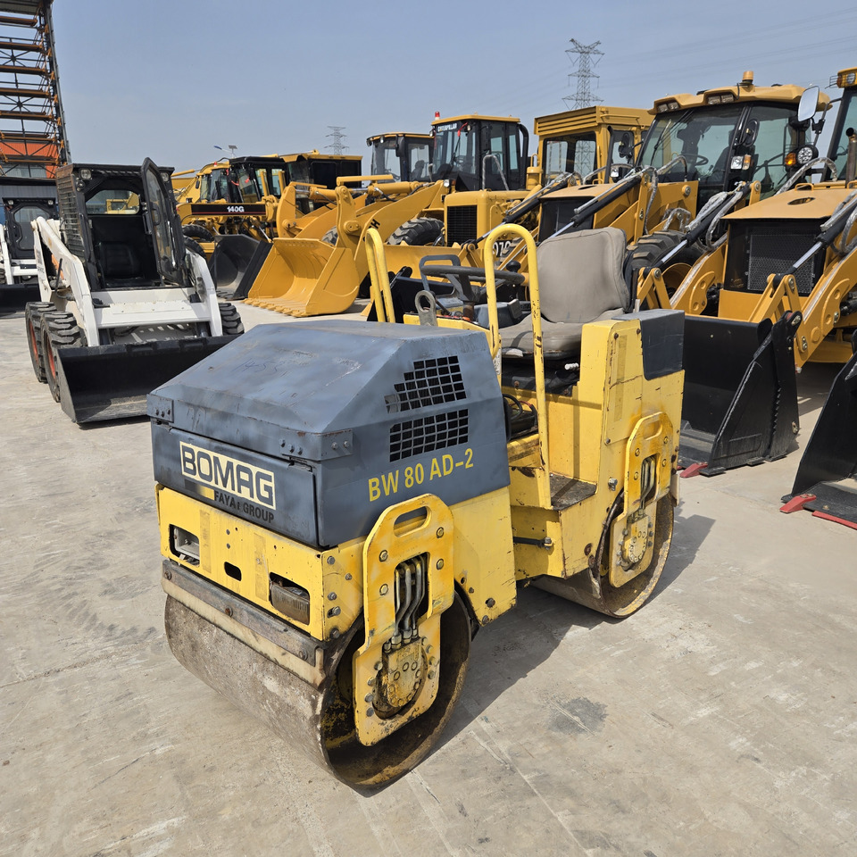 BOMAG BW80 - Rullo compattatore/ Rullo compressore: foto 4 BOMAG BW80 - Rullo compattatore/ Rullo compressore: foto 4