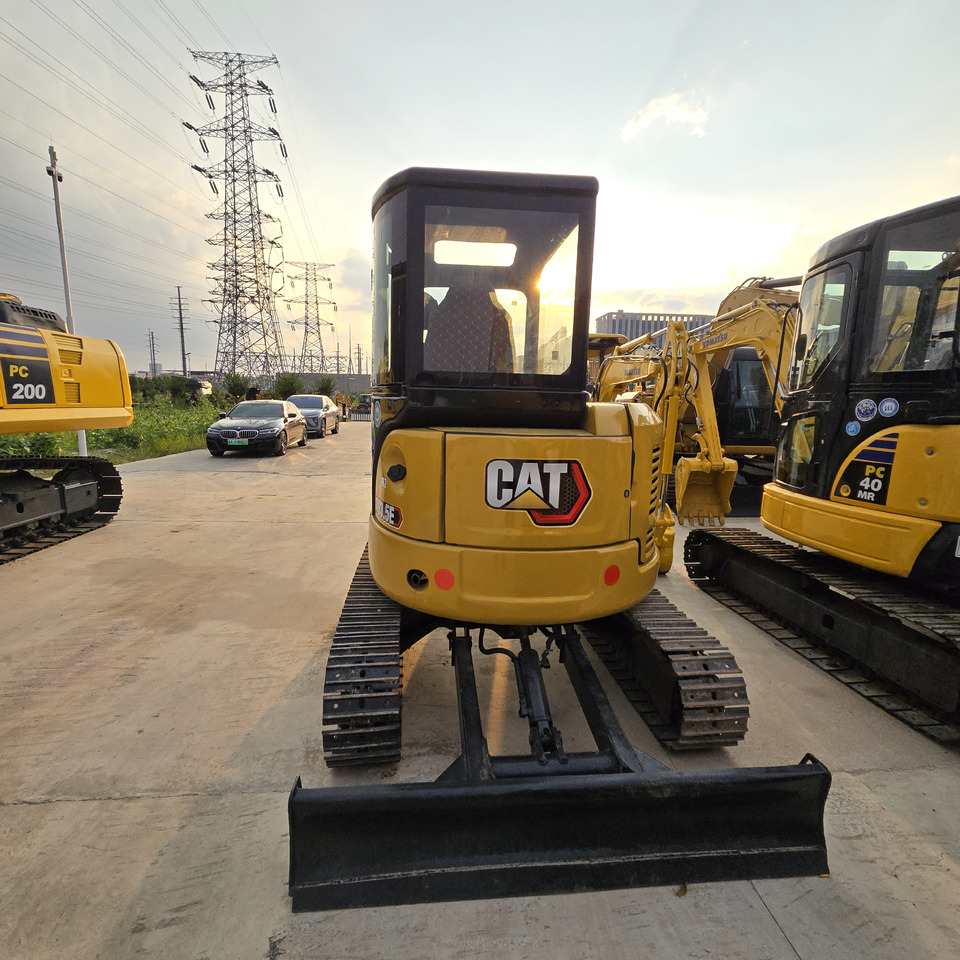 Miniescavatore CATERPILLAR 303.5E2: foto 7 Miniescavatore CATERPILLAR 303.5E2: foto 7