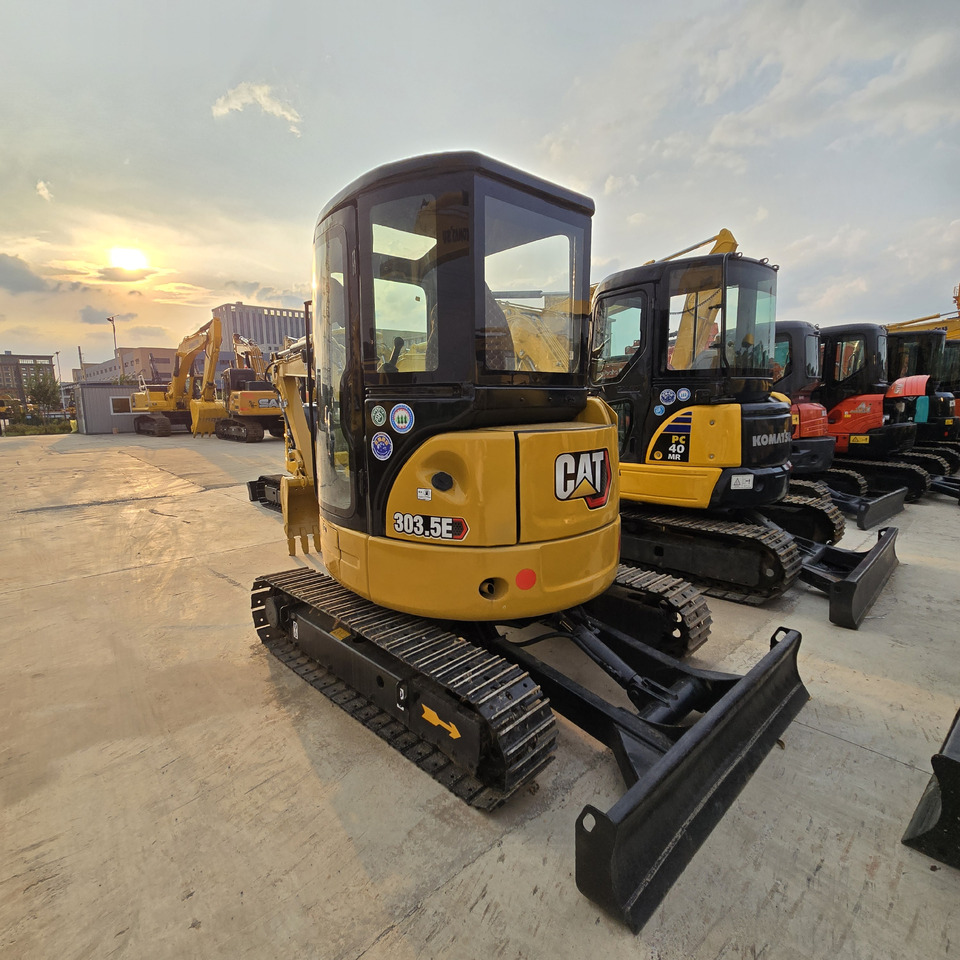 Miniescavatore CATERPILLAR 303.5E2: foto 8 Miniescavatore CATERPILLAR 303.5E2: foto 8