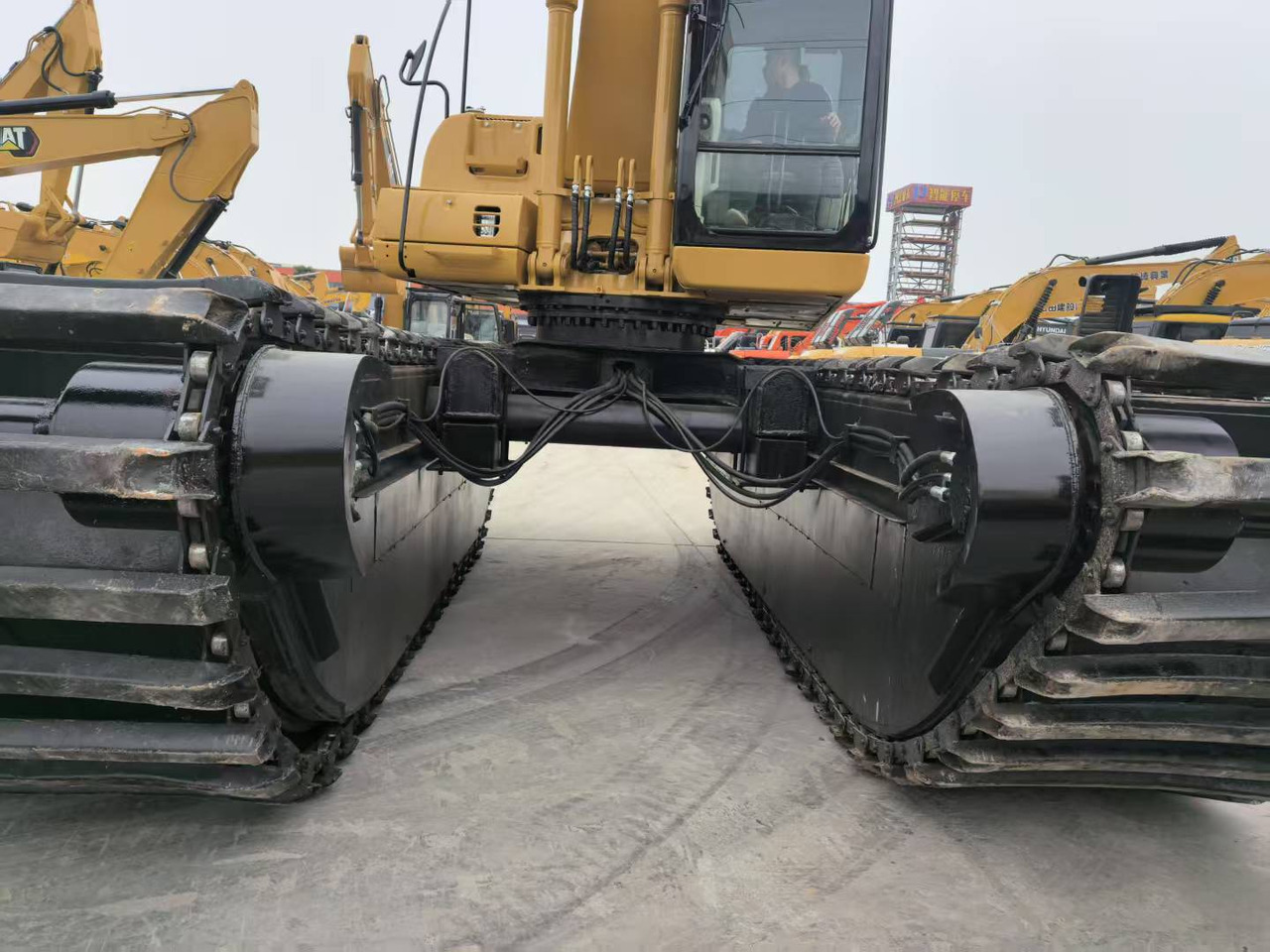 CATERPILLAR 320C boat excavator - Escavatore anfibio: foto 5 CATERPILLAR 320C boat excavator - Escavatore anfibio: foto 5