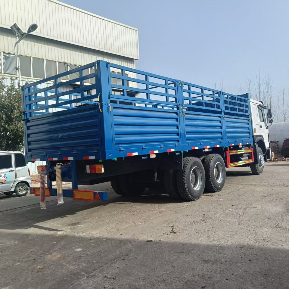 SINOTRUK HOWO - Camion: foto 5 SINOTRUK HOWO - Camion: foto 5