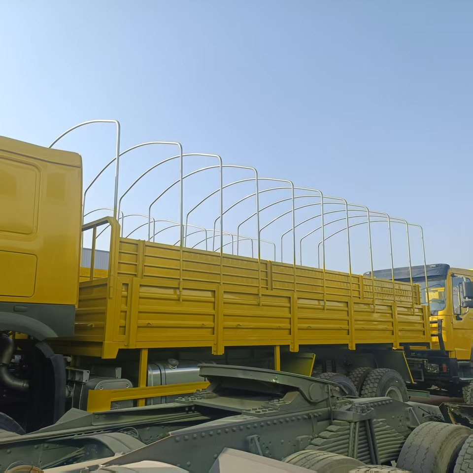 SINOTRUK HOWO - Camion: foto 4 SINOTRUK HOWO - Camion: foto 4