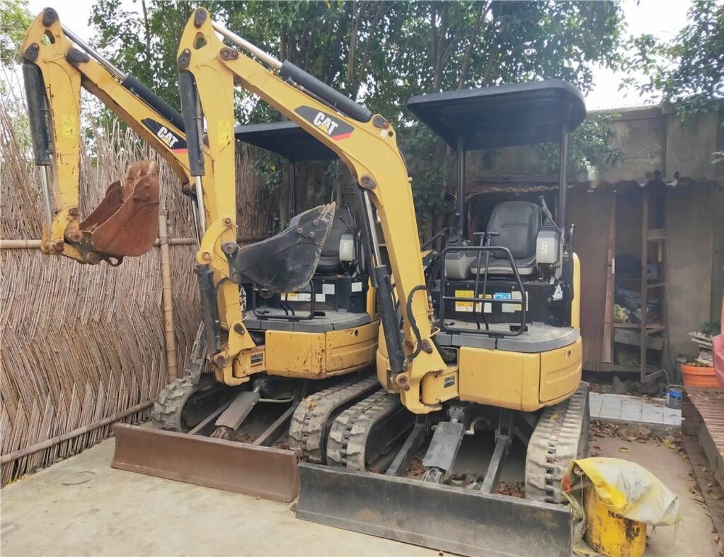 Caterpillar 302C - Miniescavatore: foto 3 Caterpillar 302C - Miniescavatore: foto 3