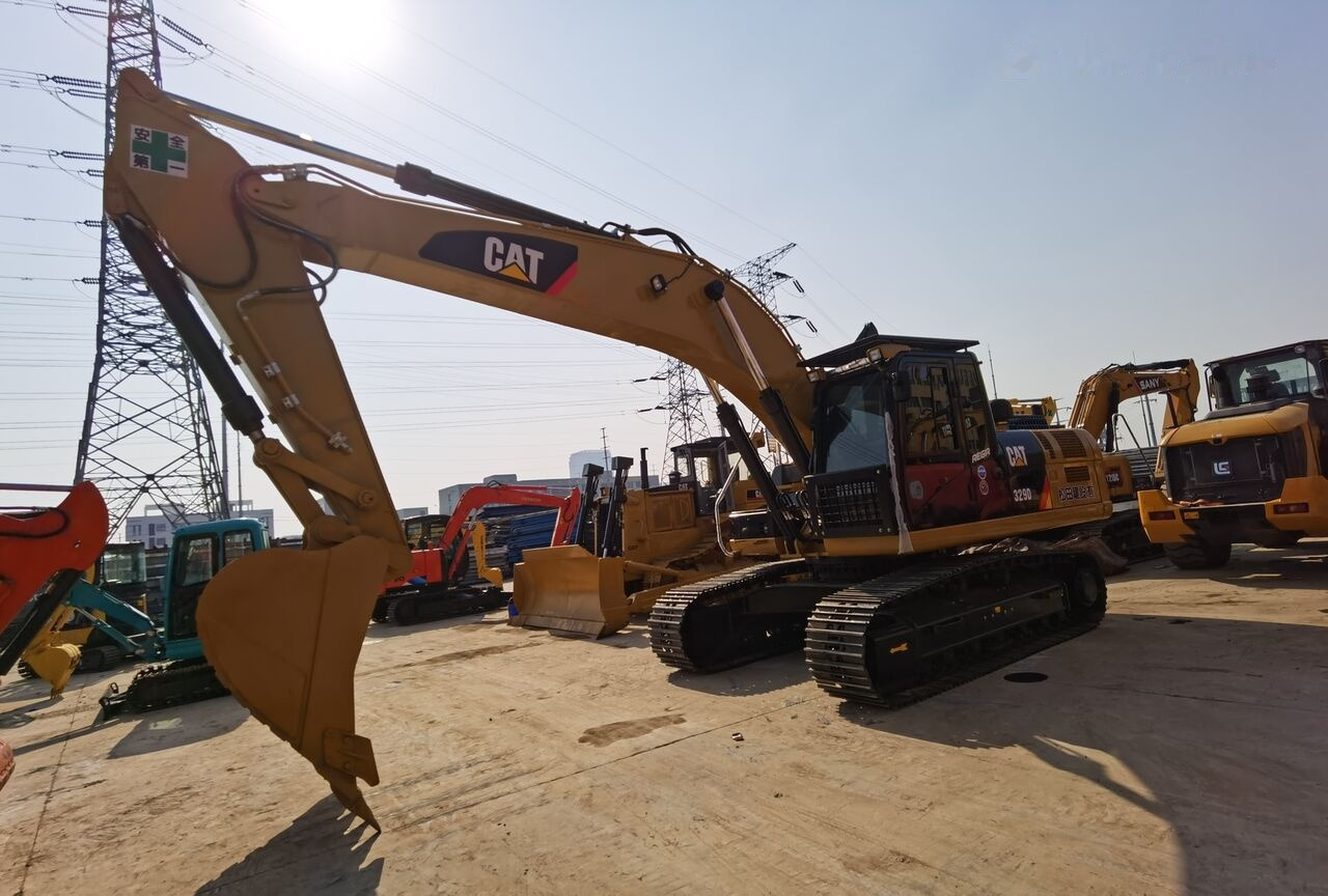 Caterpillar 329D2L - Escavatore cingolato: foto 1 Caterpillar 329D2L - Escavatore cingolato: foto 1