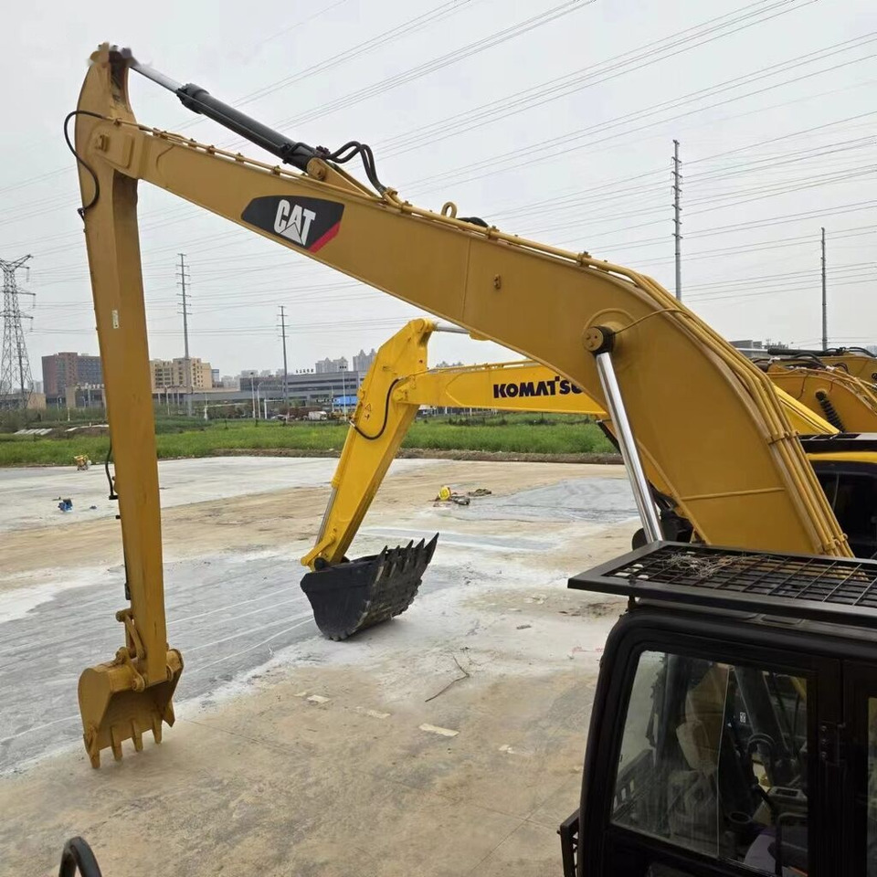 Caterpillar 330D With Long Reach Arm - Escavatore cingolato: foto 3 Caterpillar 330D With Long Reach Arm - Escavatore cingolato: foto 3