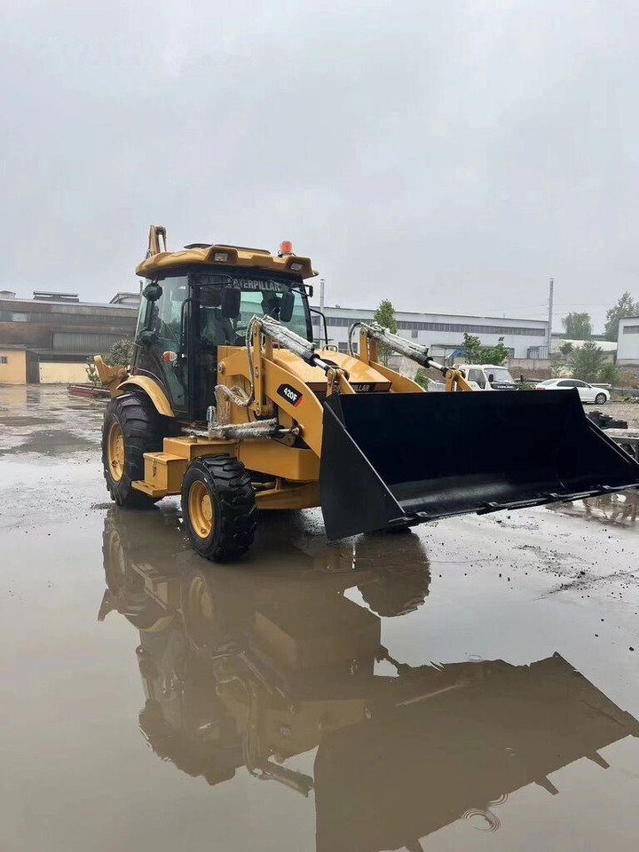Leasing di Caterpillar 420F Caterpillar 420F: foto 6
