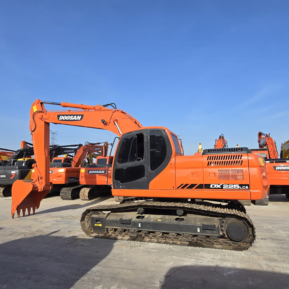DOOSAN DX225LCA - Escavatore cingolato: foto 1 DOOSAN DX225LCA - Escavatore cingolato: foto 1