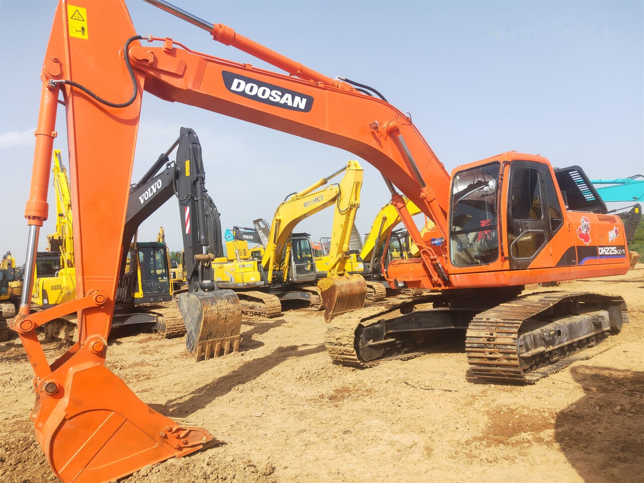 Doosan DH225LC-7 - Escavatore cingolato: foto 3 Doosan DH225LC-7 - Escavatore cingolato: foto 3