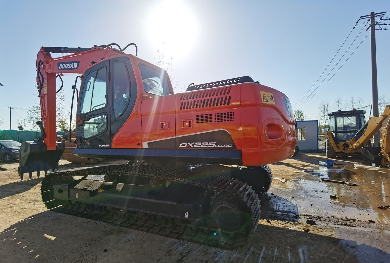 Doosan DX225LC - Escavatore cingolato: foto 3 Doosan DX225LC - Escavatore cingolato: foto 3