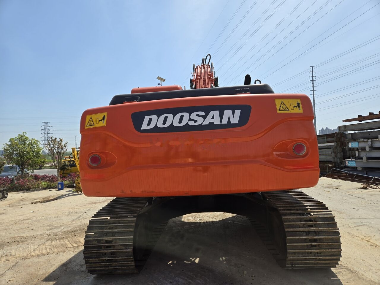 Escavatore cingolato Doosan DX300: foto 7 Escavatore cingolato Doosan DX300: foto 7