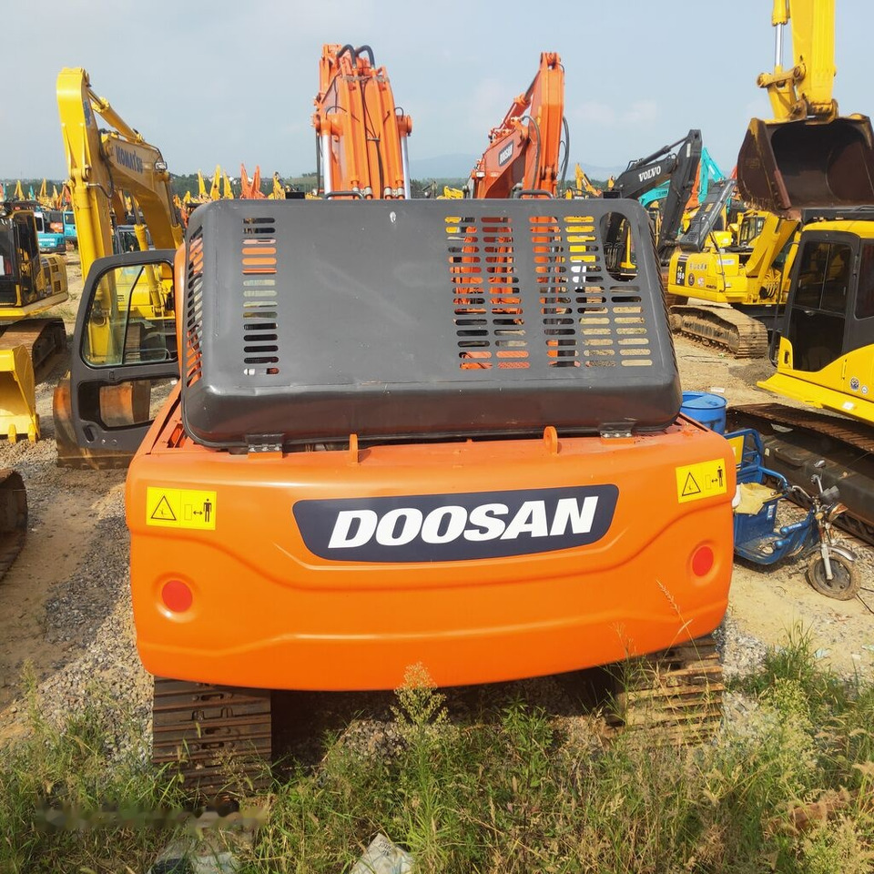 Escavatore cingolato Doosan DX300LC: foto 6