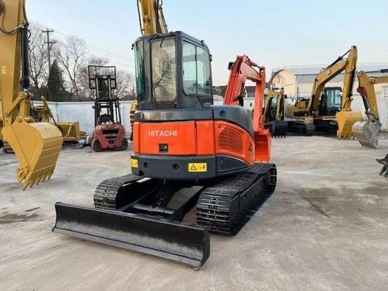 Hitachi ZX50 - Miniescavatore: foto 2 Hitachi ZX50 - Miniescavatore: foto 2