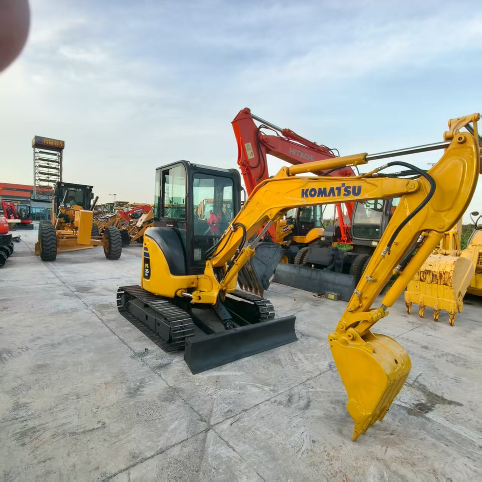 KOMATSU PC35MR - Miniescavatore: foto 4 KOMATSU PC35MR - Miniescavatore: foto 4