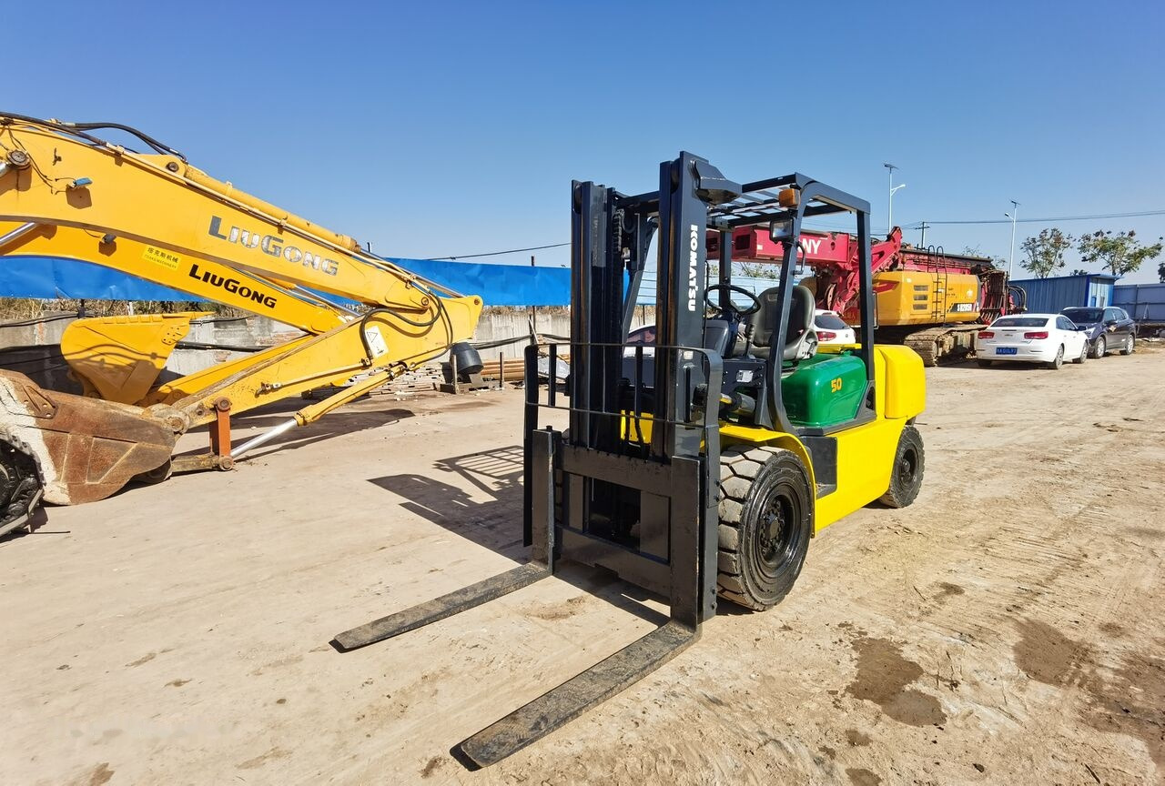 Komatsu FD50 - Carrello elevatore: foto 3 Komatsu FD50 - Carrello elevatore: foto 3